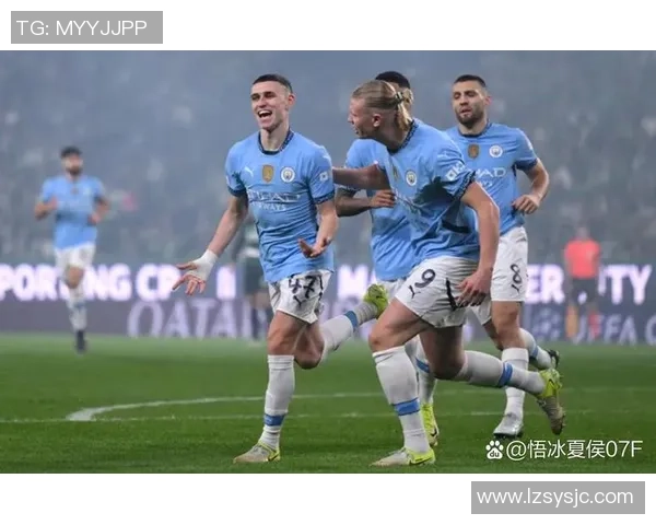 英超焦点战曼城迎战利物浦两强对决引发球迷热议