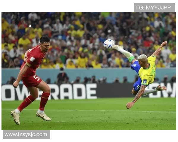 足球塞阿拉与戈竞技激战正酣谁将笑到最后争夺胜利荣耀